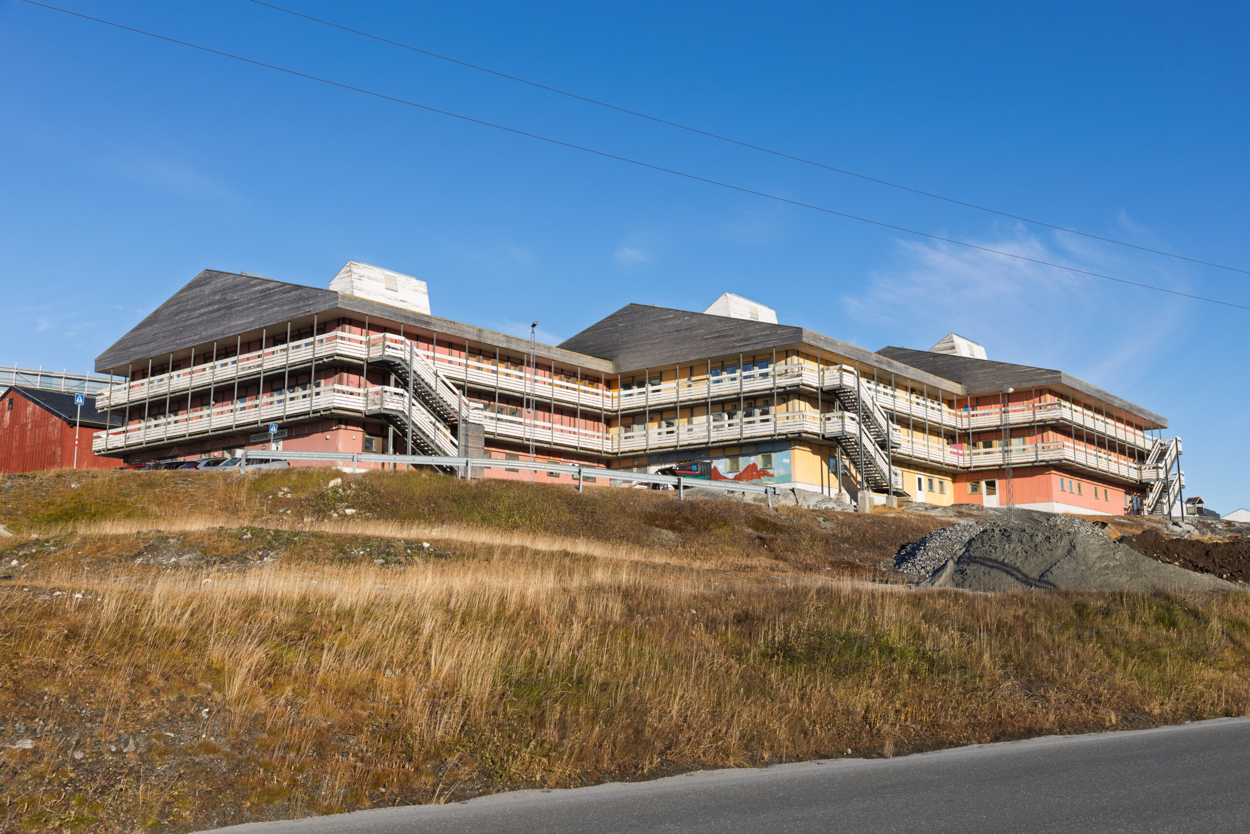 Matumuuna angajoqqaanut nalunaarutigissavarput, Nuussuup Atuarfiani atuartut 4.klassemiit 10.klasse ilanngullugu taavalu SN-mi atuartut eqqiaaqqissaartoqarnissaa pissutigalugu angerlartikkallassallugit 